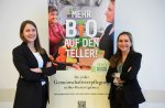 Die Projektkoordinatorinnen Berit Merten und Vanessa Egger