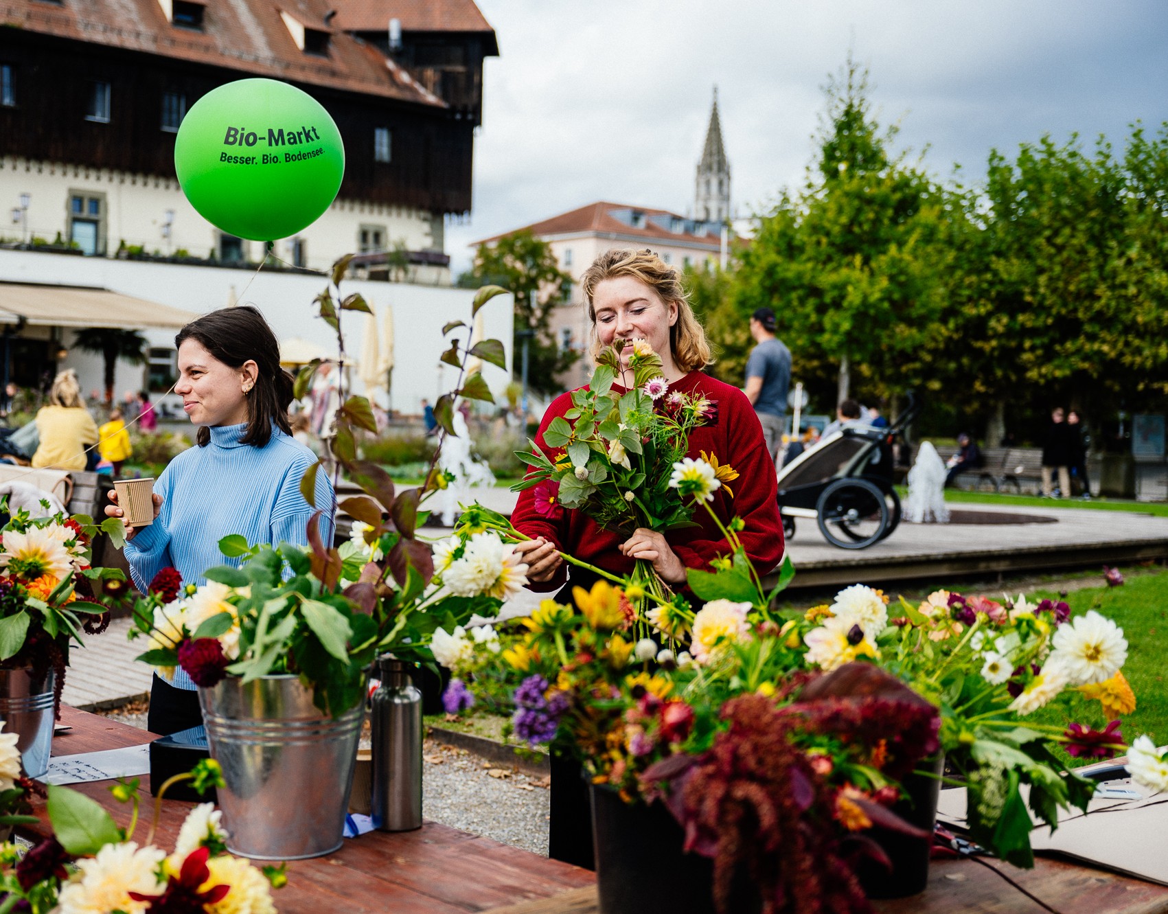 Konstanzer Bio-Markt auf dem Konzilvorplatz.